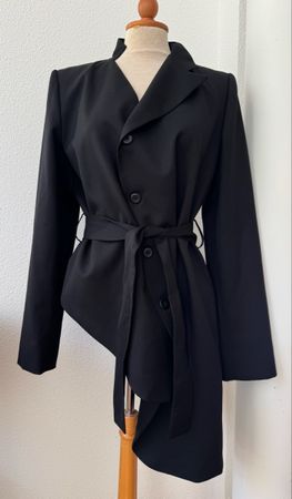 Veste Matilda Longhena noire asymétrique, laine, taille 40