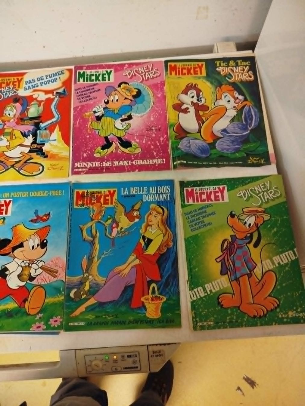 Riviste & Magazine: 30  magazines Journal de Mickey – Usato da La Chaux-de-Fonds venduto da Emmaus2300CDF