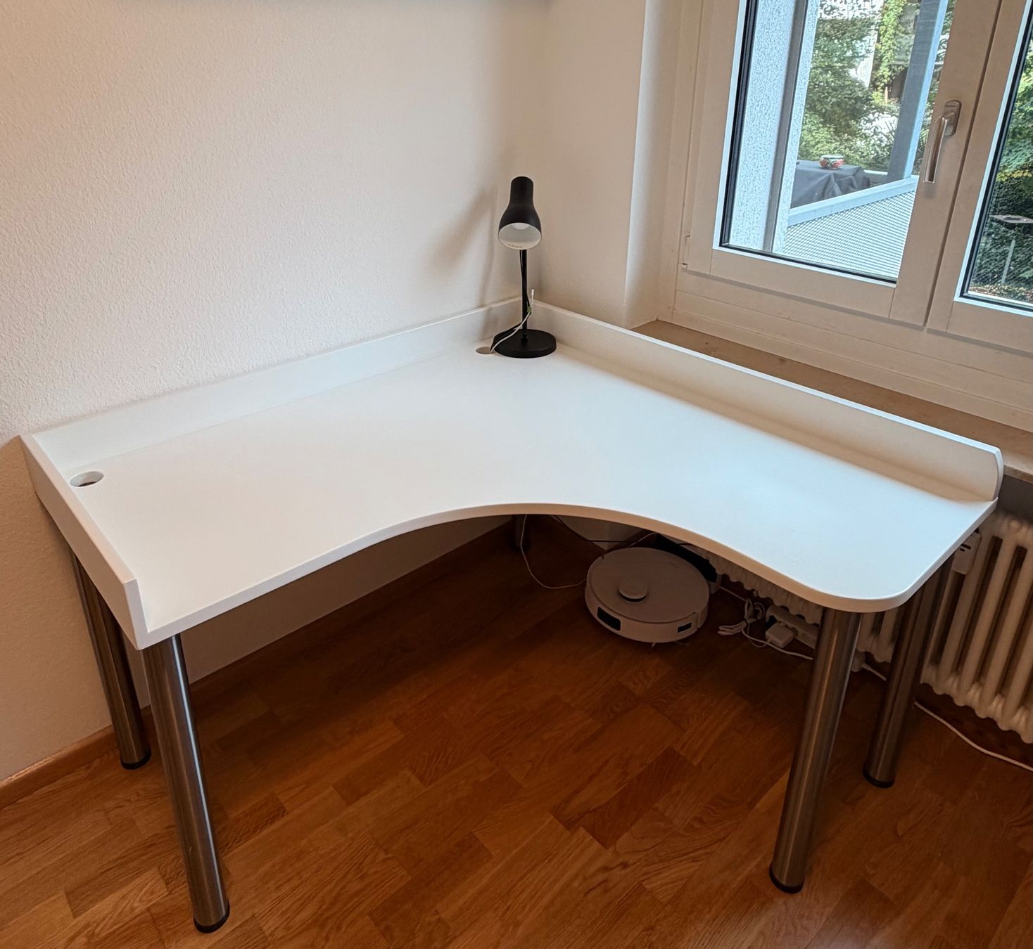 Scrivanie: Weisser Eckschreibtisch – Usato da Basel venduto da tin_95xx