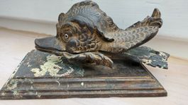 Antike Fisch Skulptur Türklopfer aus Eisen Vintage