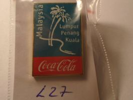 1 Coca-Cola Pin Malaysia Kuala Lumpur Penang (L27)