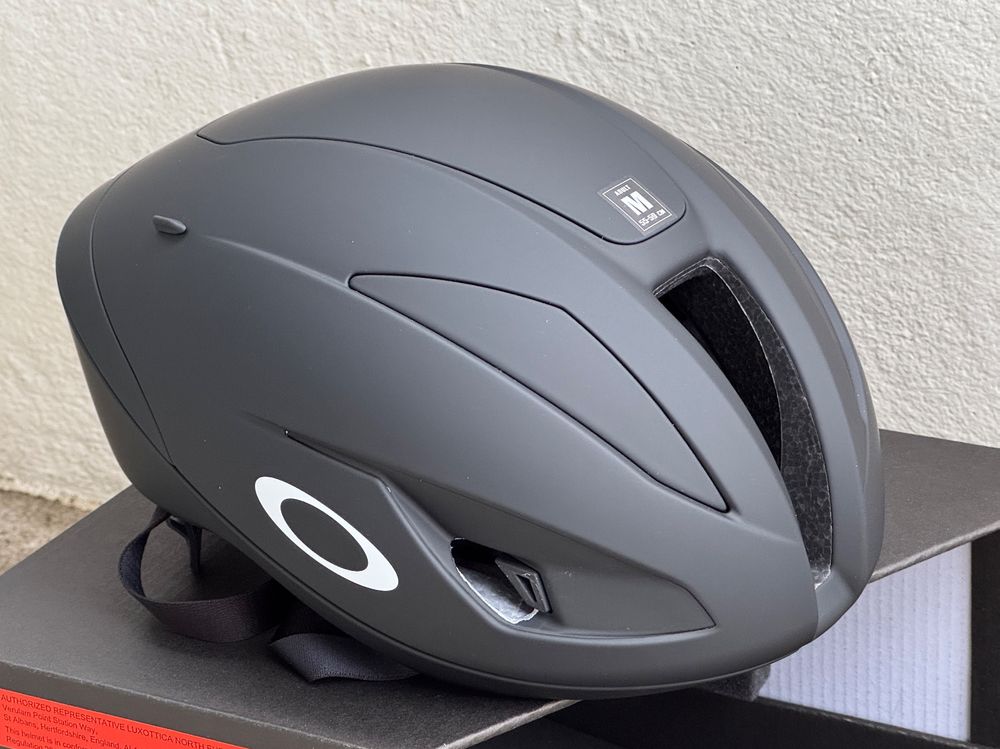 Oakley VELO MACH Helm schwarz, Grösse M (55-59cm), neu (Neu und ...