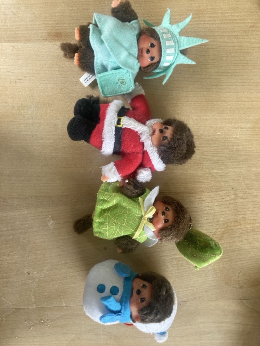 Monchhichi Giocattoli: Monchhichi 4 stück – Usato da Herisau venduto da Sifgana