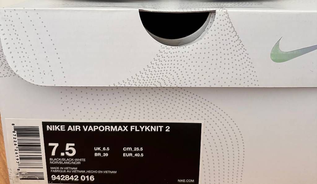 Nike Scarpe da uomo: Nike Air Vapormax Flyknit 2 – Usato da Lausanne venduto da sam_v8xp 2