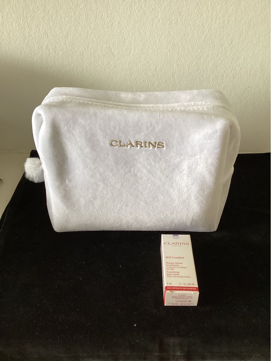 Clarins Custodie per cosmetici: Clarins, Kulturtasche mit Luxusprobe – Nuovo e nell'imballaggio originale da Salenstein venduto da Esprit57
