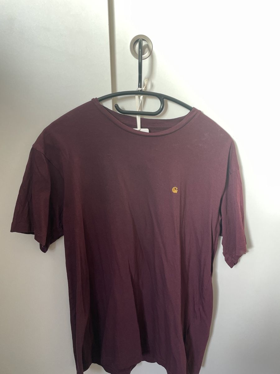 Carhartt T-shirt: Carhartt t-shirt – Usato da Cressier NE venduto da leiestla