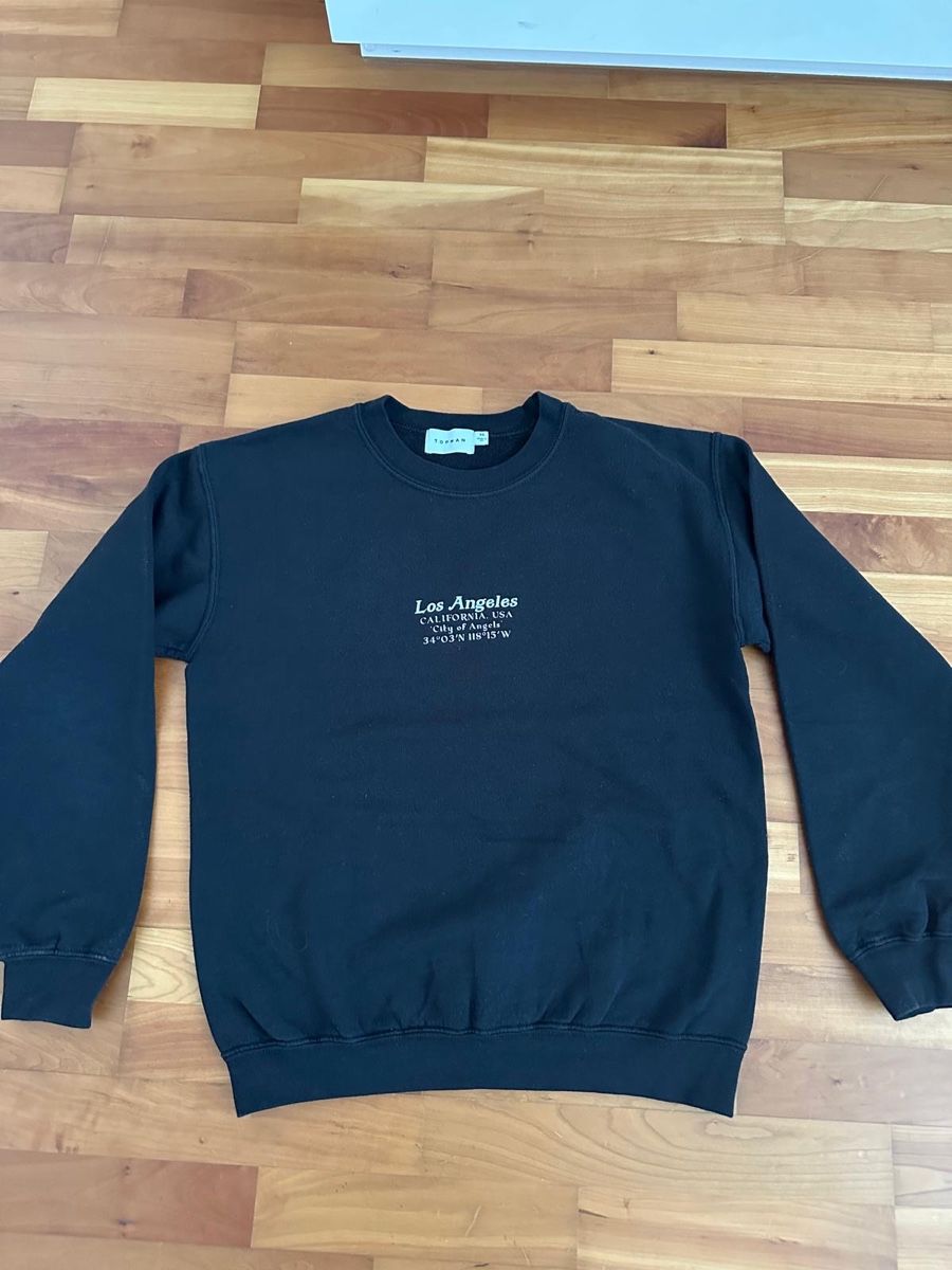 Pulls & Sweat-shirts: schwarzer Pullover – D'occasion à Romanshorn par ila_2nzf