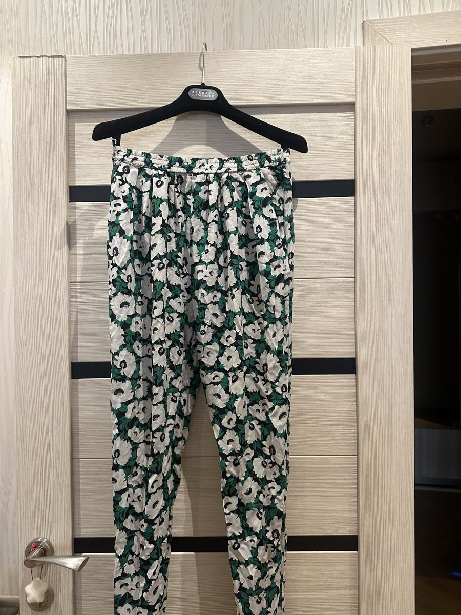 Stella McCartney Pantaloni: Stella Mccartney floral pants – Usato da Mies venduto da larmela