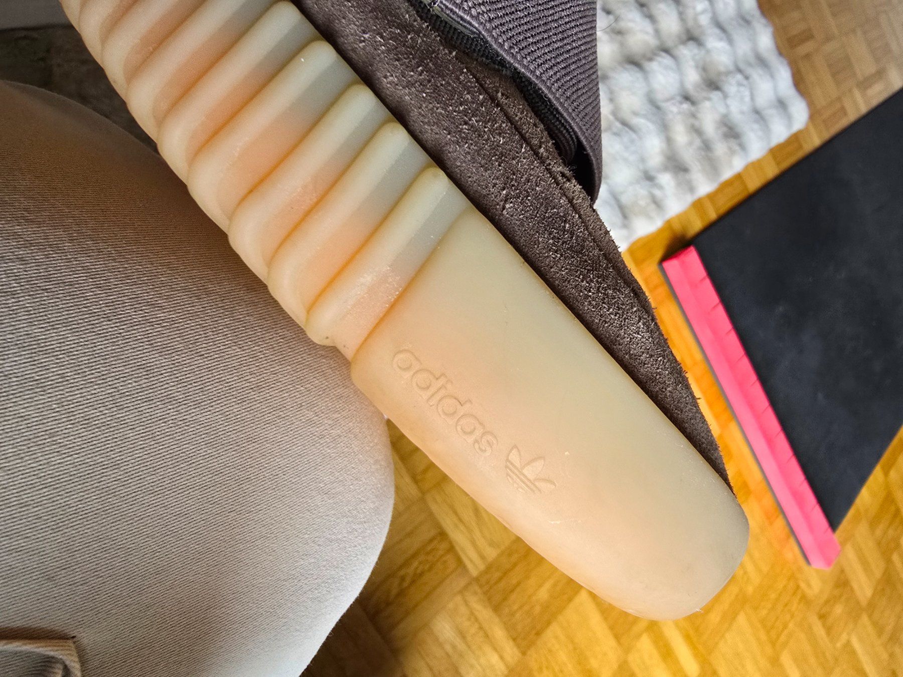 Adidas Herrenschuhe: Yeezy Boost 750 – Gebraucht aus Pfaffnau von Marcoo96 3