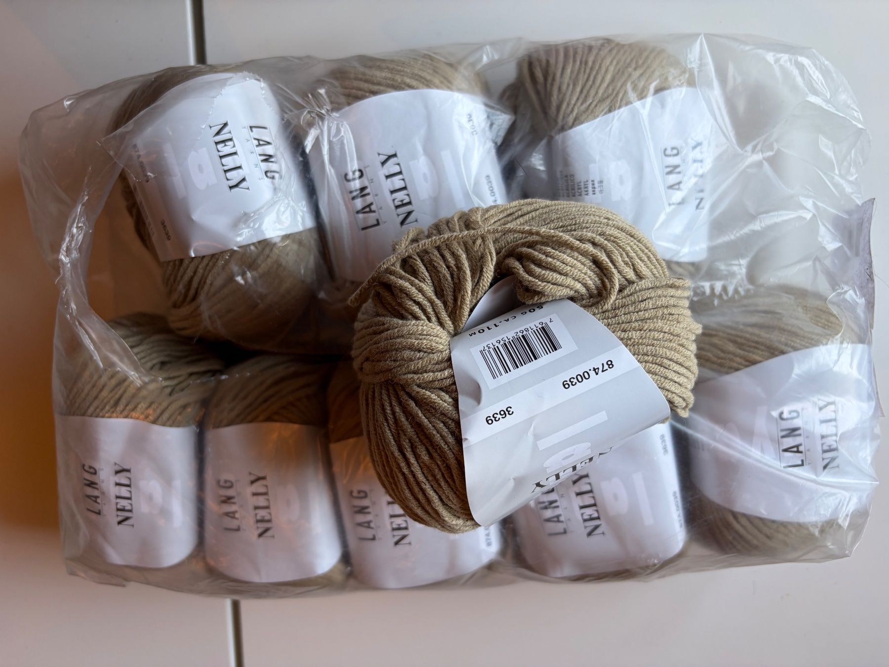 Lang Yarns Wolle: 9 Knäuel Nelly Langyarns – Neu und originalverpackt aus Büsserach von bor_s88m 1