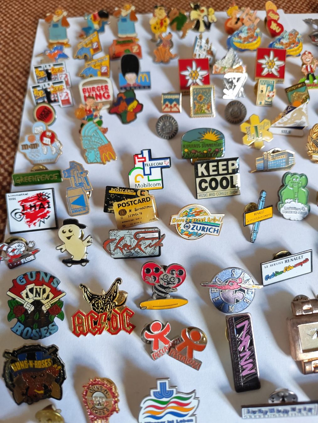 Placchette & Badge: Pins – Usato da Unterengstringen venduto da JOKER1281 3