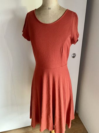 Sommerkleid, terracotta, Grösse M von King Louie