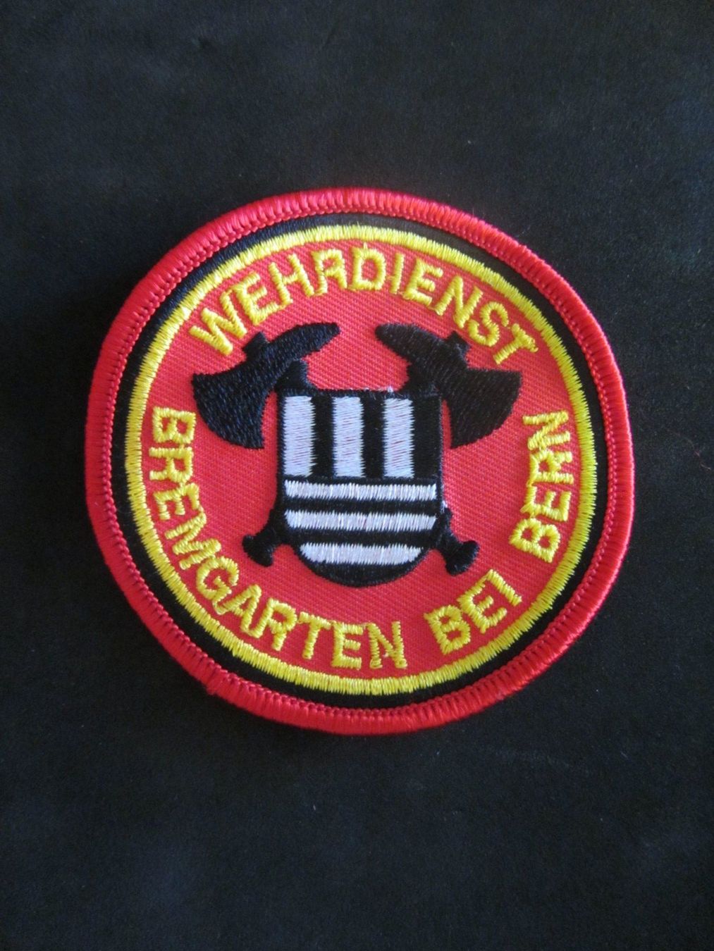 Toppe: Badge Pompier Suisse – Usato da Payerne venduto da jacmar