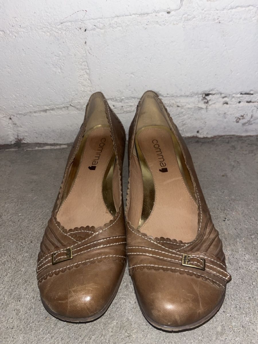 Comma Scarpe da donna: Elegante Comma Leder Pumps, hellbraun, Gr. 39, Herbst – Nuovo (secondo la descrizione) da Bern venduto da ewa_8csp