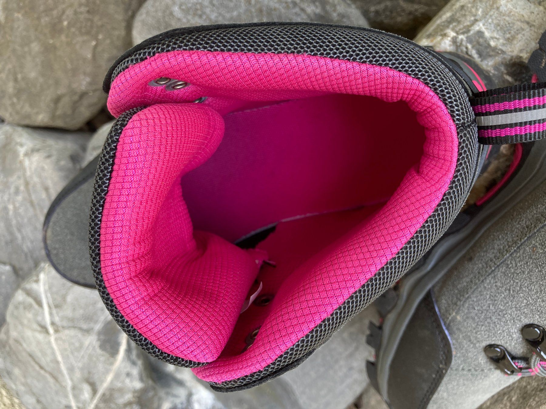 Scarpe da donna: Wanderschuhe Damen, Grösse 39 / 40, neuwertig – Usato da Lütisburg venduto da wiesenpippau 8