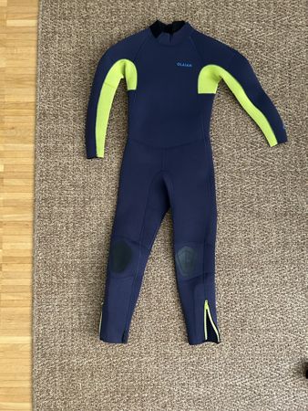 Neoprenanzug OLAIAN 7-8 Jahre