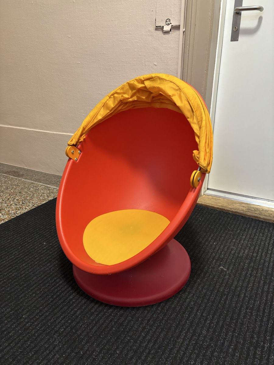 Ikea Poltrone: Ikea PS Lömsk – Usato da Bern venduto da Lydiixa