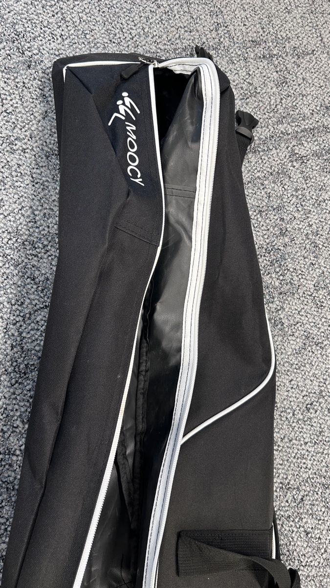 Sacs: Black ski bag good condition – D'occasion à Genève par Noemie.wrmsi 1
