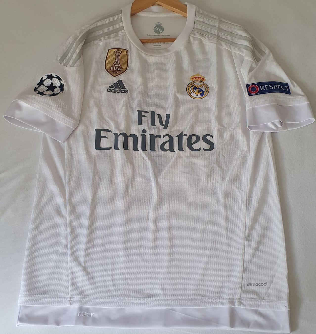 Real Madrid Canottiere & Pantaloni: trikot real madrid Ronald G L – Usato da Maienfeld venduto da tobeyl2020 2