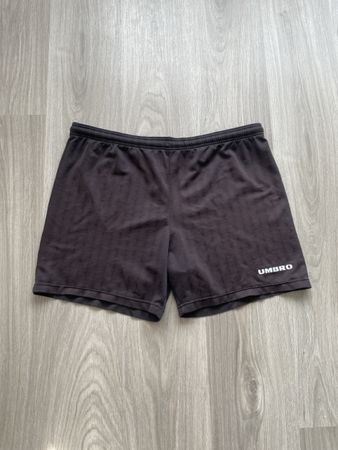 Umbro Fussball Shorts, Schwarz, Top Zustand für den Sommer!