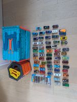 Hot Wheels Sammlung mit 2 Rennbahnen und diversen Autos!