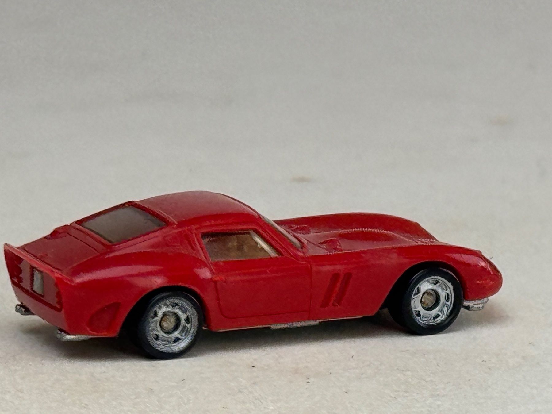Jaguar Modellini d'auto: VE1- Monogram Ferrari rot – Usato da Elm venduto da Wikmtz 1