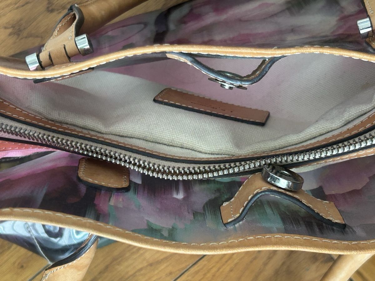 Sacs femmes: LK Bennett handbag  – D'occasion à Lausanne par regulaandjames 1