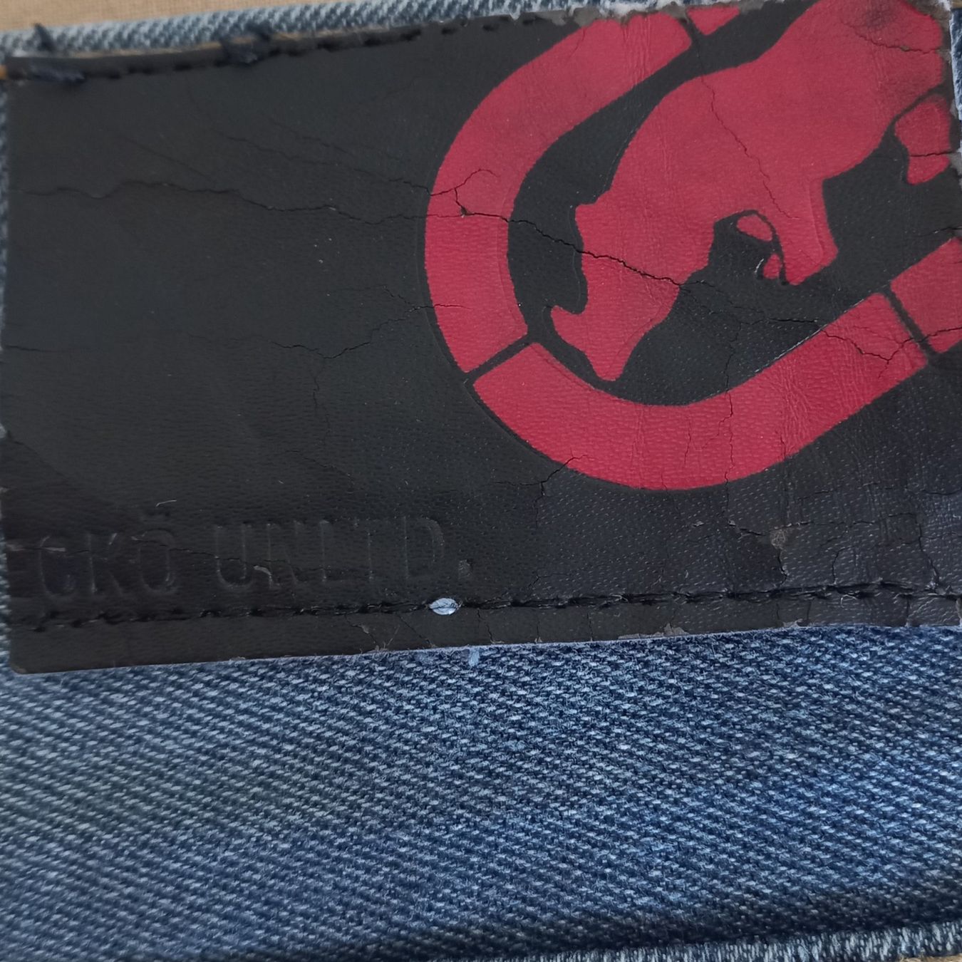 Pantaloni: Vintage Ecko Unltd Jorts (42US) – Nuovo (secondo la descrizione) da Chamoson venduto da Sapoloshop 1