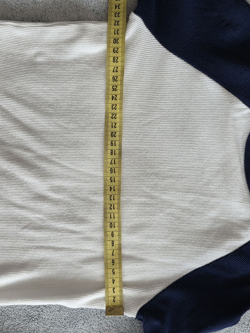 Pull&Bear T-shirt: Pull & Bear Langarmshirt, Weiss Dunkelblau, Grösse M – Nuovo (secondo la descrizione) da St Gallen venduto da vir_5kgt 1