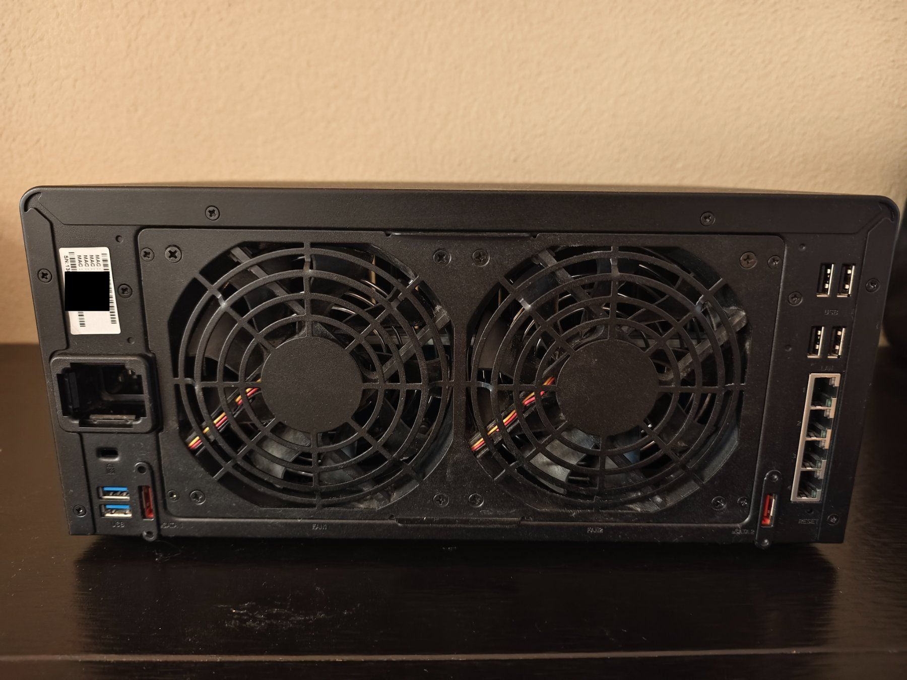Synology Server: Synology DiskStation DS1813+ 8-Bay NAS – Usato da Spreitenbach venduto da des_y2gw 3