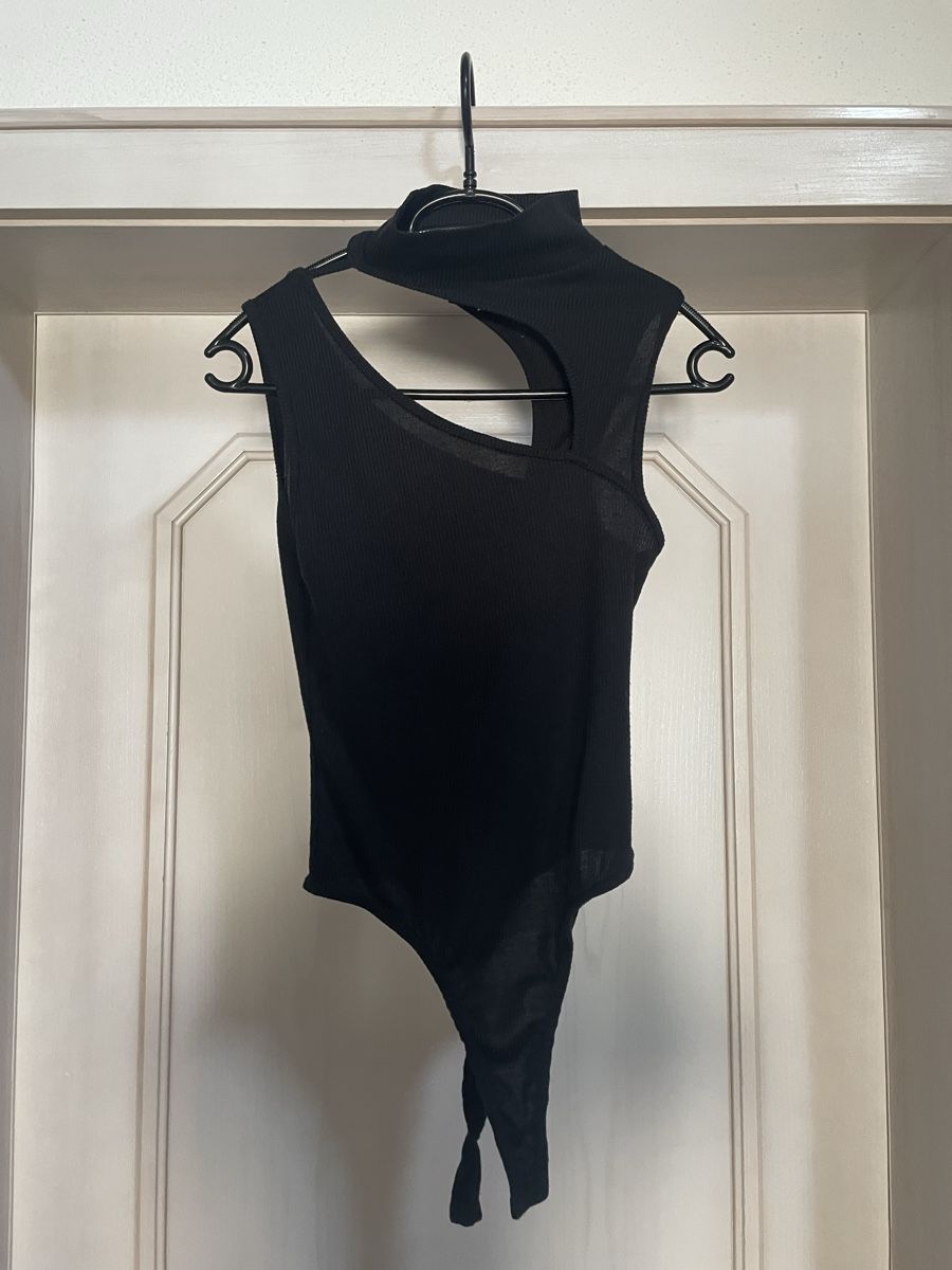 Tops: MISSGUIDED - Body – D'occasion à Lommis par elly24