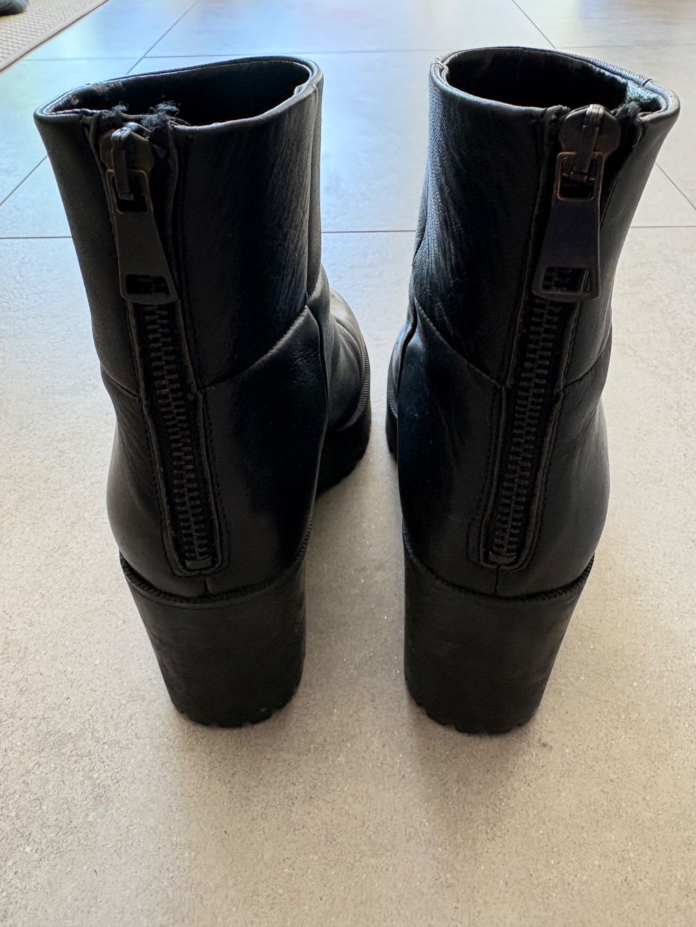 Zara Damenschuhe: Zara Lederstiefeletten Gr. 38 – Gebraucht aus Basel von El_Haraldo 3