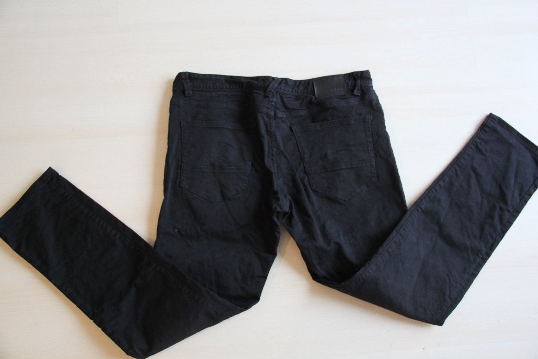 Jeans: Jeans schwarz 36/34 Slim fit – Nuovo (secondo la descrizione) da Walterswil SO venduto da Mama_noel 2