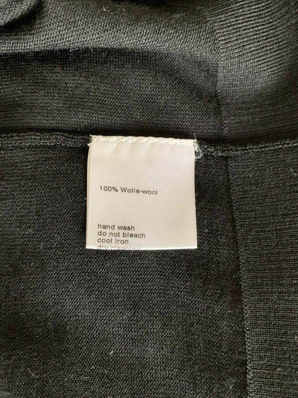 Akris Maglioni & Felpe: AKRIS: Neuer extravaganter Pullover, multicolor, 36 – Nuovo (secondo la descrizione) da Luzern venduto da designluzern 6