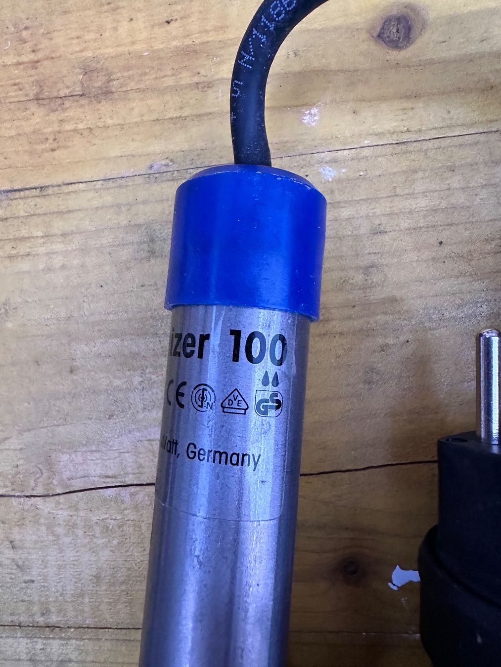 Radiatori: Schego Teichheizer 100W (neu) 10m Kabel – Nuovo (secondo la descrizione) da affoltern am albis venduto da bakee 4