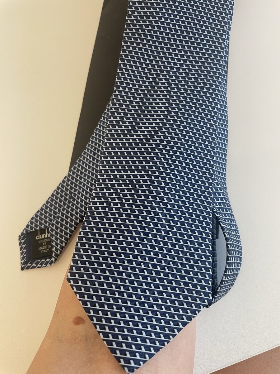 Dunhill Cravatte: Dunhill Krawatte dunkelblau mit Muster Seide neu – Nuovo e nell'imballaggio originale da Münchenstein venduto da nel_57mj 2