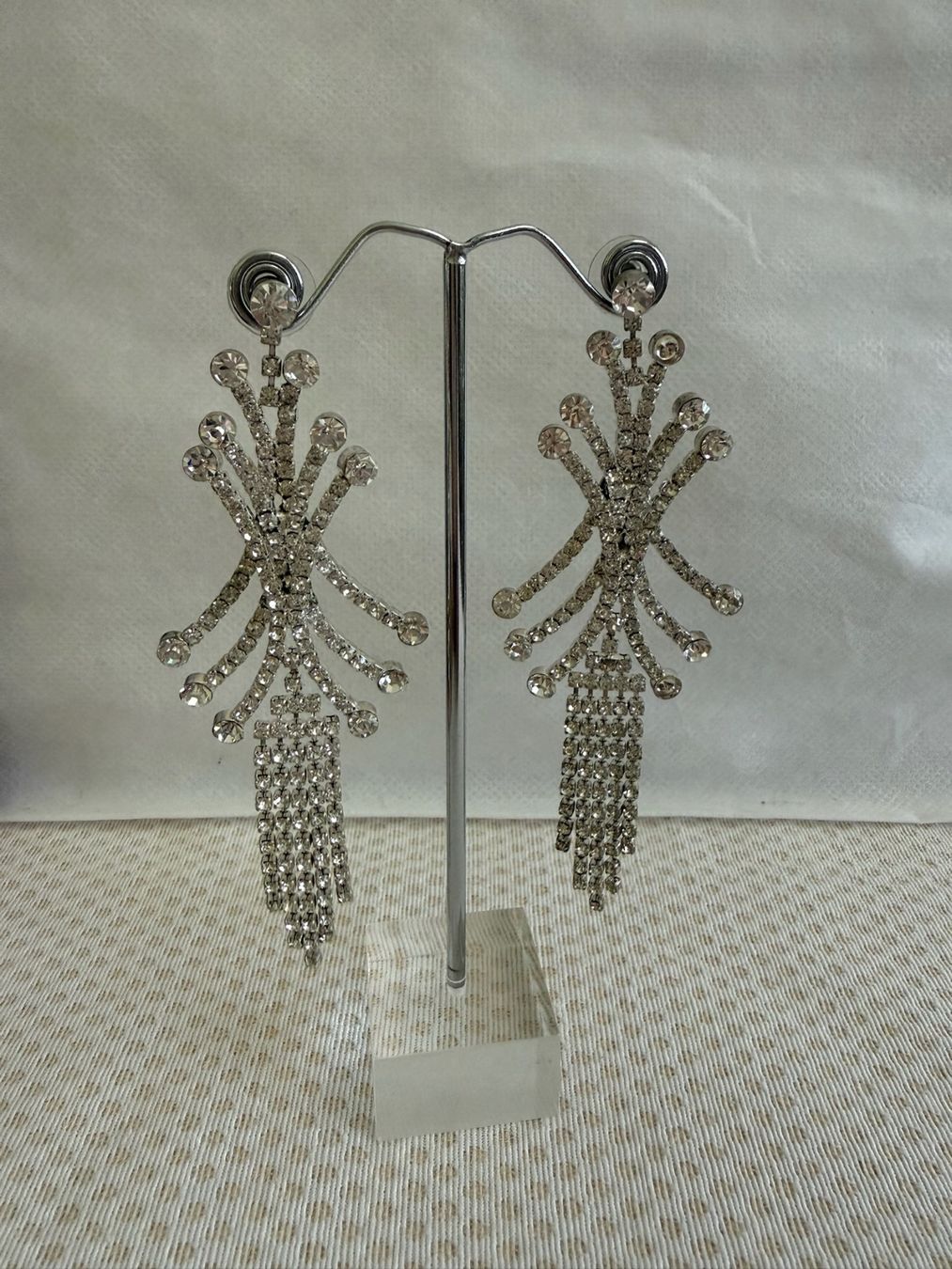 Orecchini pendenti & Orecchini a lobo: Boucles d'oreille – Usato da Sion venduto da accroshoes
