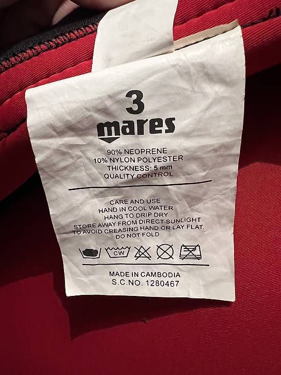 Combinaisons de plongée: Shorty MARES – D'occasion à Niederurnen par B.15 1