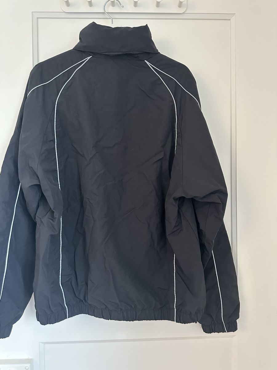 Pull&Bear Jacken: Pull&Bear Herrenjacke schwarz Grösse L – Gebraucht aus Zürich von RickyNicky 4