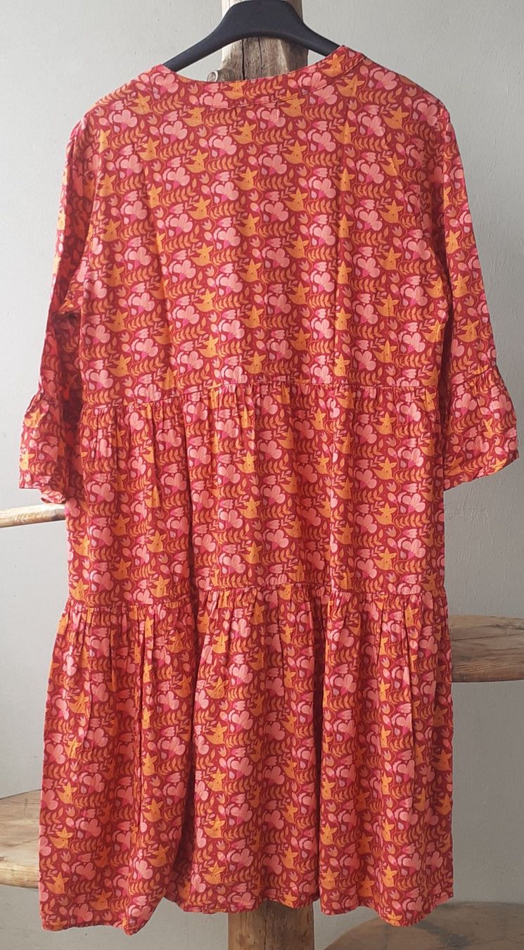 Moshiki Robes: Moshiki Tnikal, L – D'occasion à Bern par Solarsystem 3