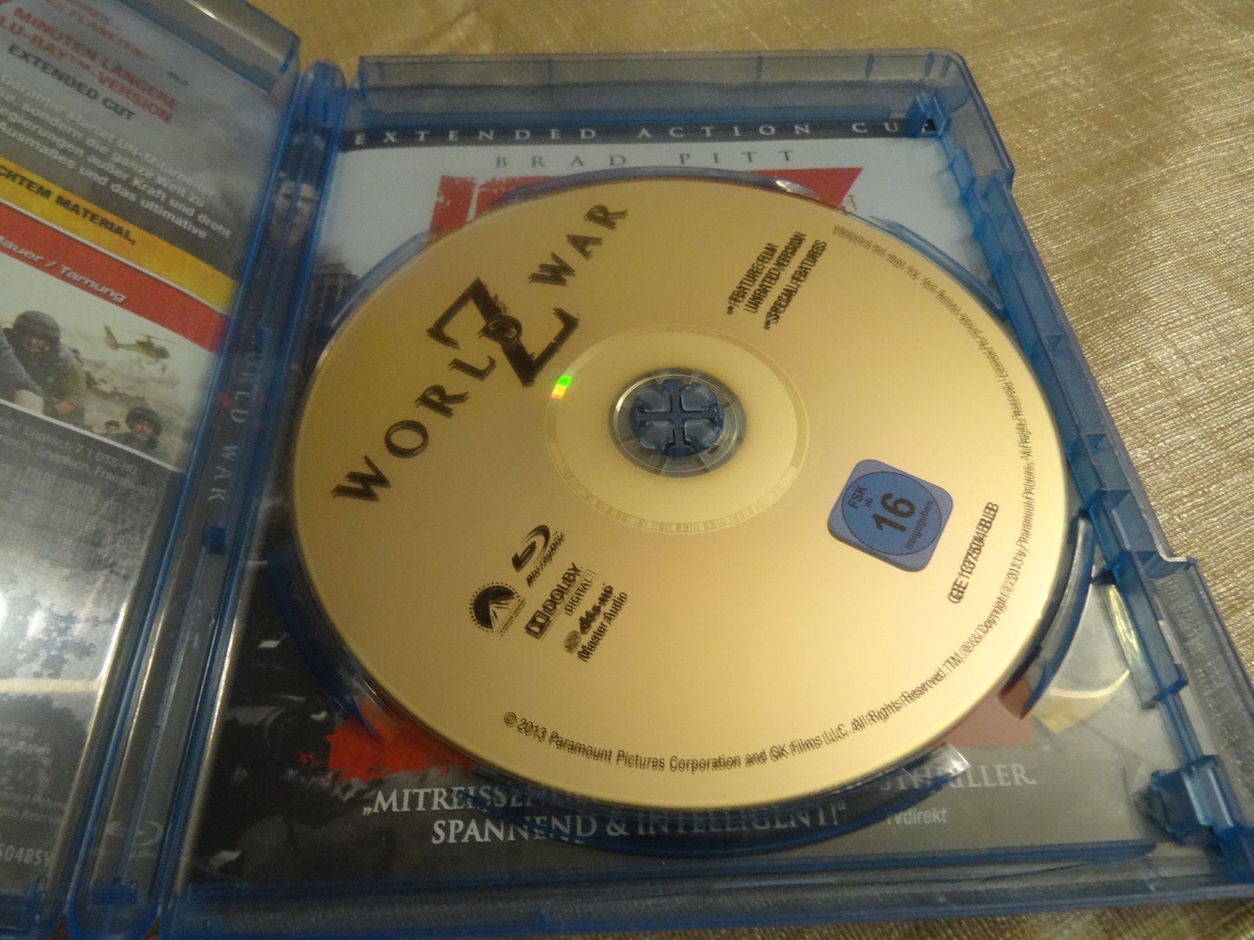 Tutti i DVDs: World War Z - Extended Action Cut Blu-ray – Usato da Olten venduto da Disc-Verkauf 1