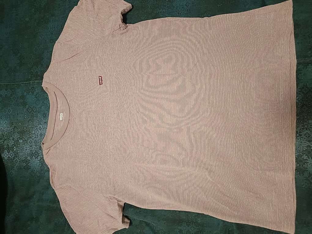Hemden, T-Shirts & Polos: Magliette  – Gebraucht aus Agarone von Dejan. 2