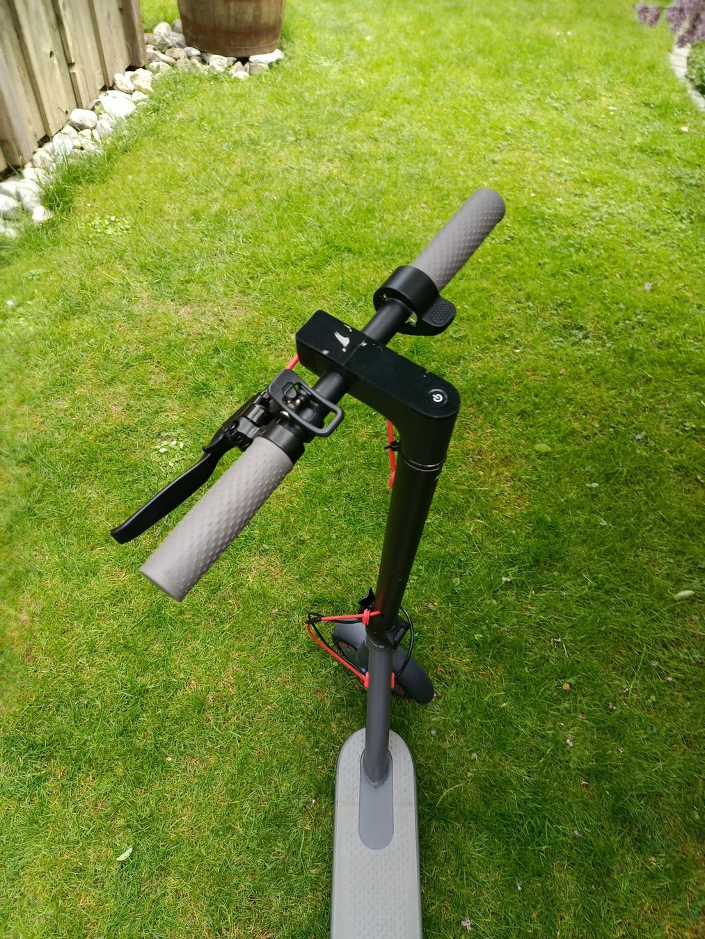 Scooter: E-Scooter – Usato da Oberriet SG venduto da Allanhurst 1