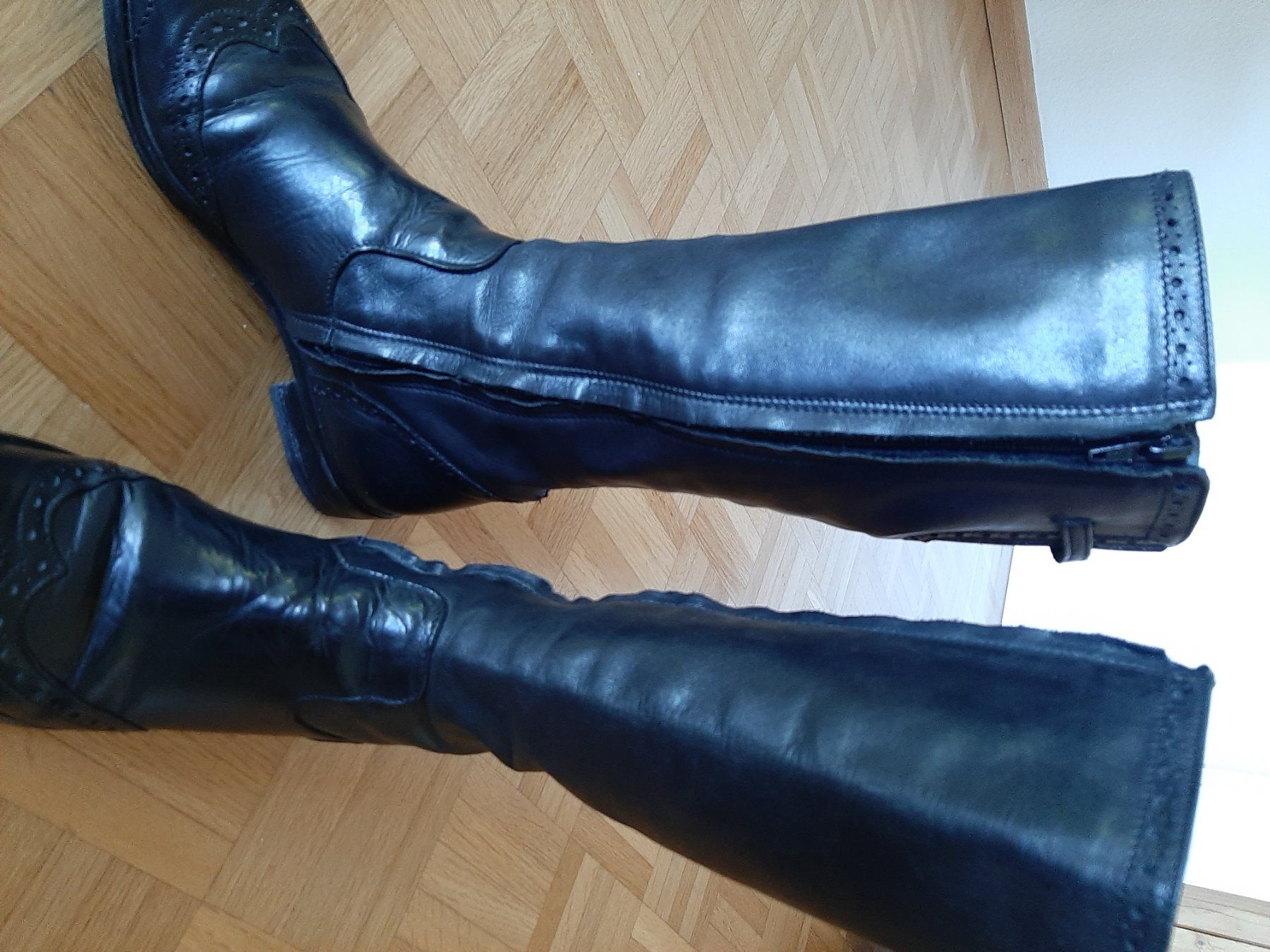 Scarpe da donna: Vera Gomma Stiefel! – Usato da Allschwil venduto da Weyli18 1