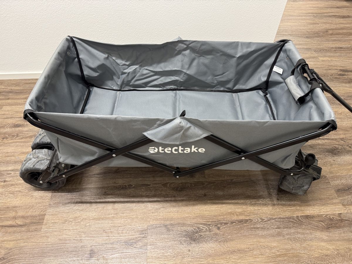 TecTake Carrelli di trasporto: Strand- / Camping- Bollerwagen von tectake – Usato da Wolfhausen venduto da FamB 1