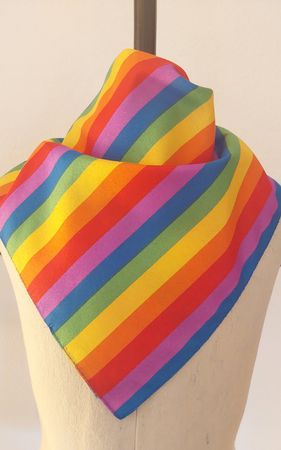 Tuch quadratisch Regenbogenfarben Polyester