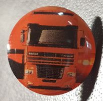 Box244 - Pin MAN LKW Lastwagen Truck Zugmaschine