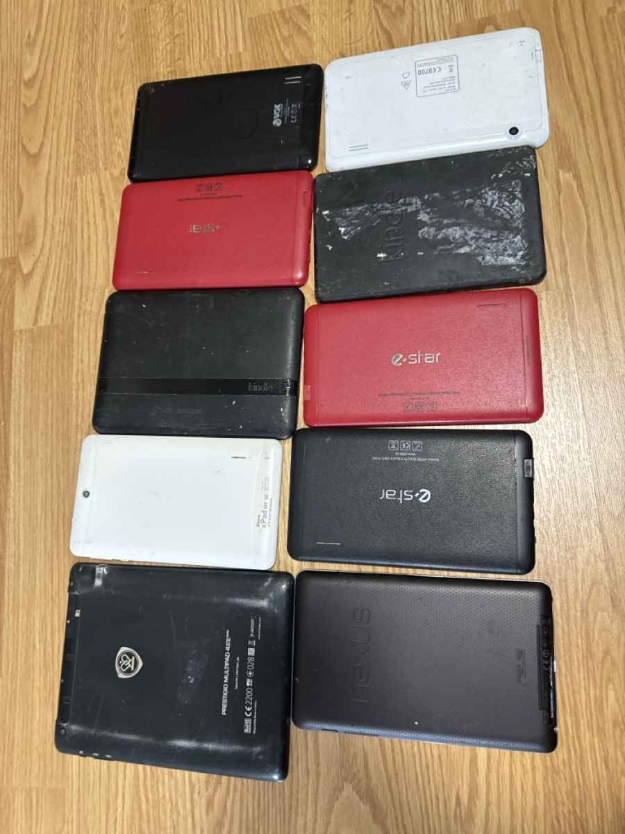 Tablet PC: 10 Tablet Mix different sizes  – Difettoso da Riehen venduto da Top-Quality 4