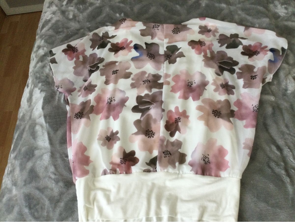 Camicette: Bluse Gr.36 – Usato da Villnachern venduto da Anita2006 1