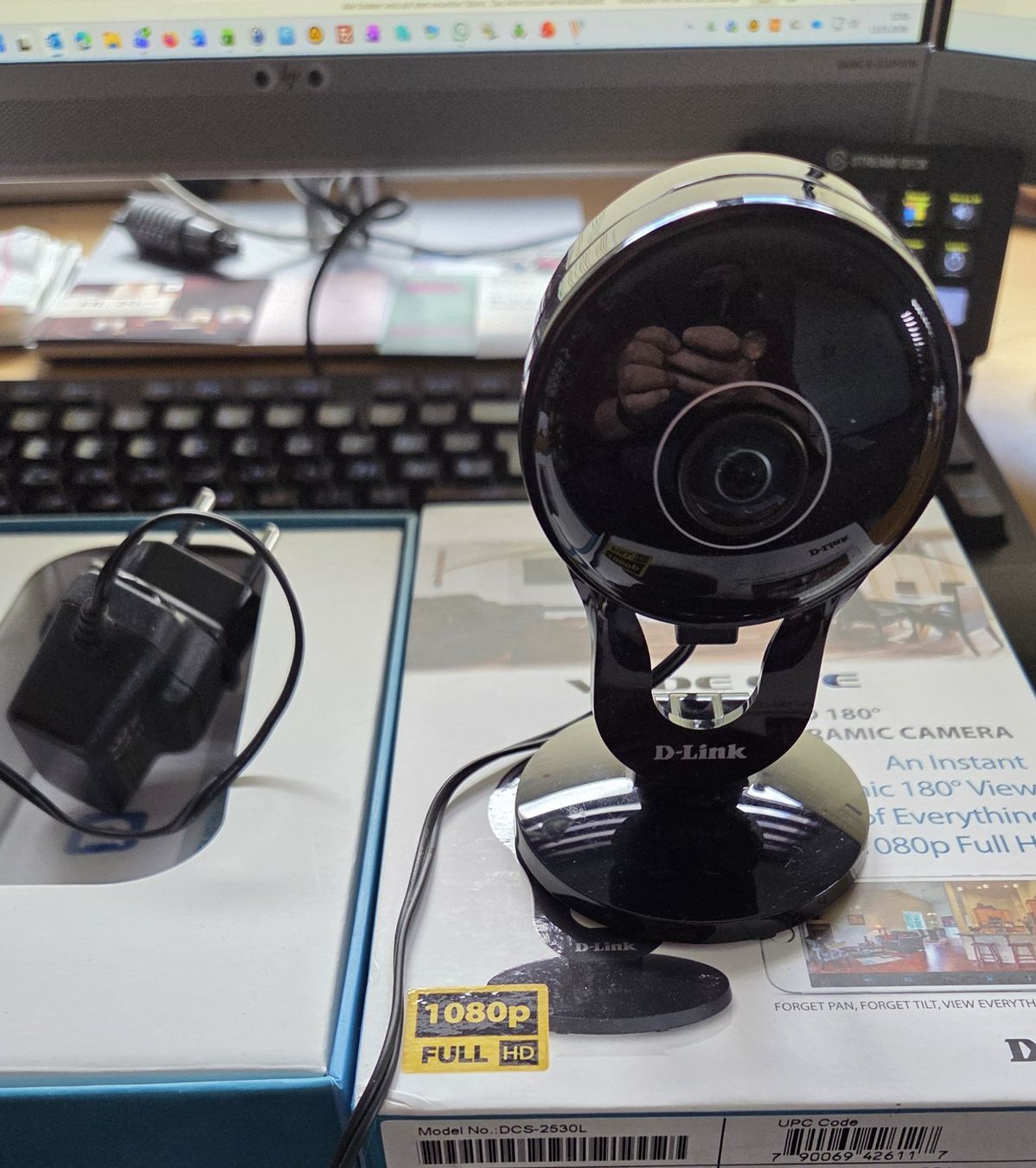 Dlink Webcams: D-Link WLAN Kamera DCS-2530L – D'occasion à Zihlschlacht par Chipsy123